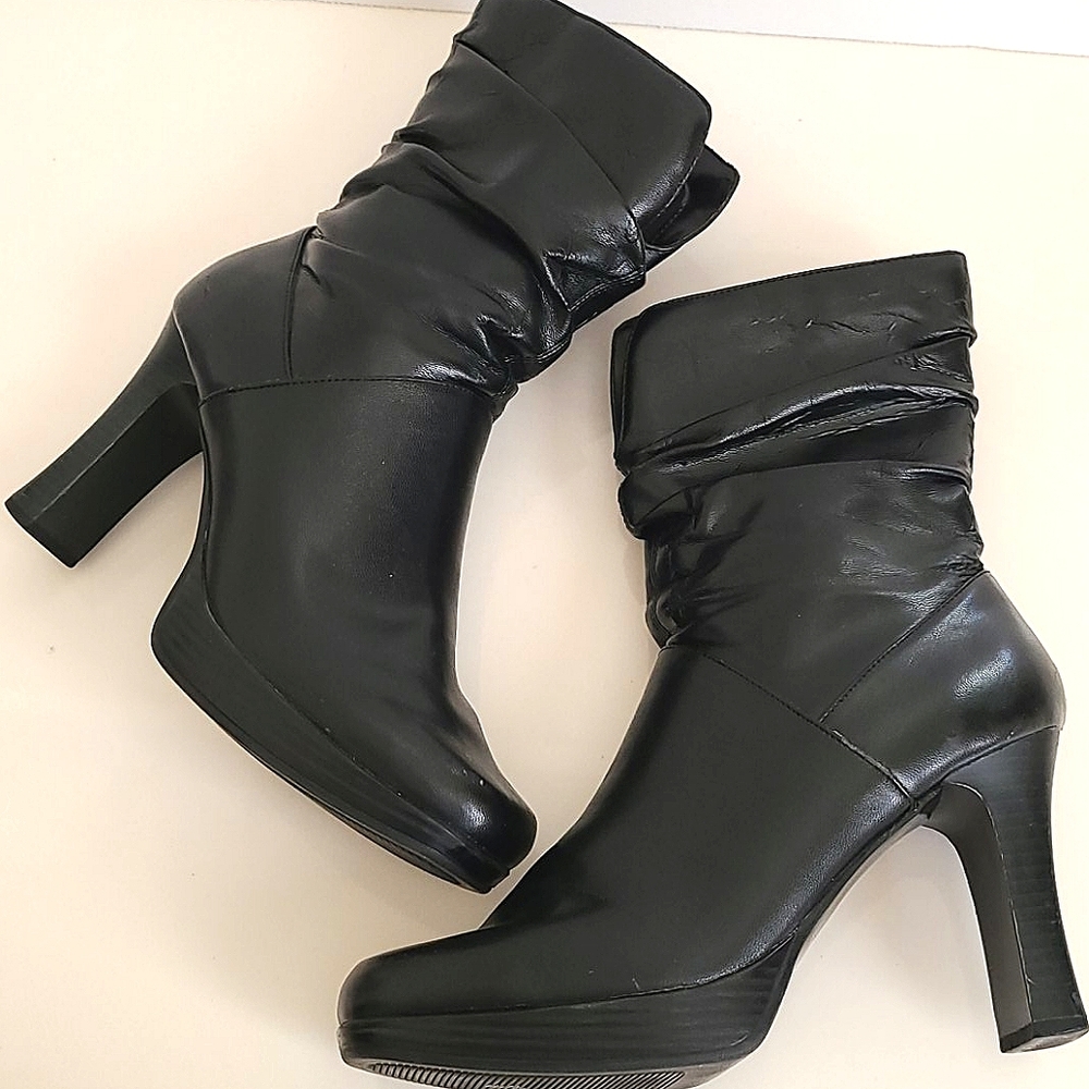 ๐ฅSEE NEW LISTING๐ฅ Diba Boots - Picture 7 of 16